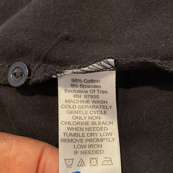 Susan Graver Black 3/4 Sleeve Button Top Blouse Size Large - Picture 5 of 6